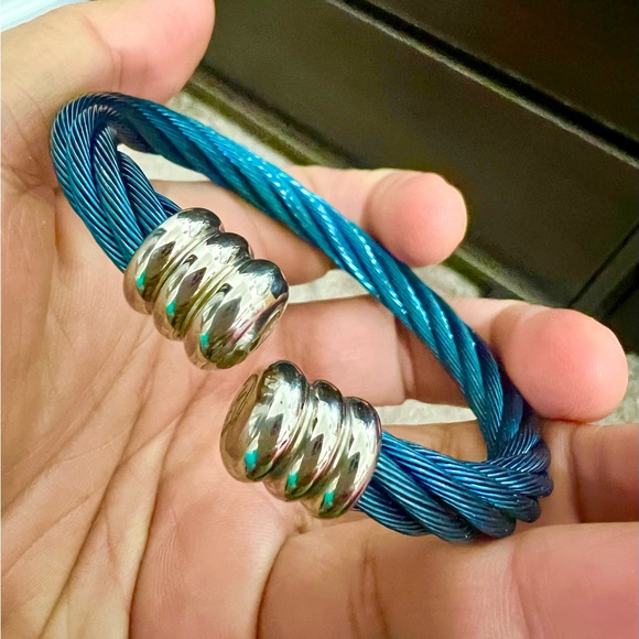 Stainless Bracelet - Picture 2 of 6